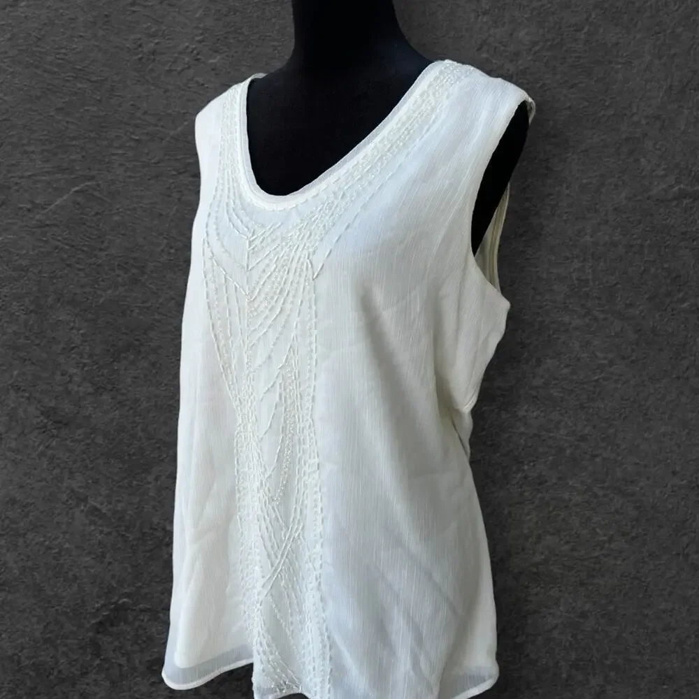 Coldwater Creek women’s size L 14 ivory tank top with beadwork on front